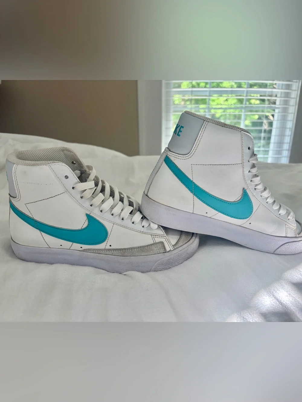 Nike White High-Top Blazer 77